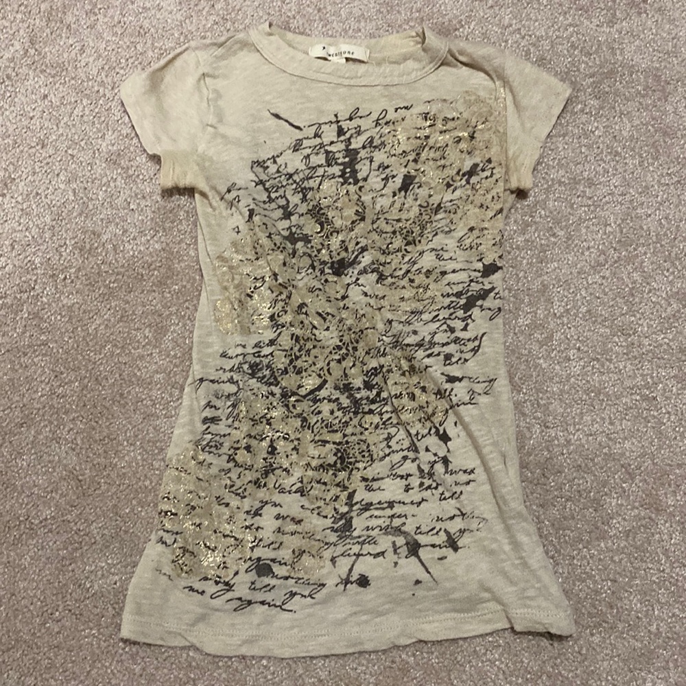 Beige t-shirt